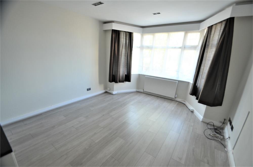Glendor Gardens, Mill Hill, NW7